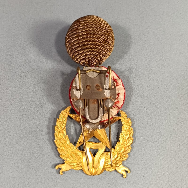 ATTRIBUT OU INSIGNE ET POMPON DE KEPI D'OFFICIERS ET ADJUDANTS MODELE 1886 OFFICIER D'ADMINISTRATION DU SERVICE DE L'INTENDANCE